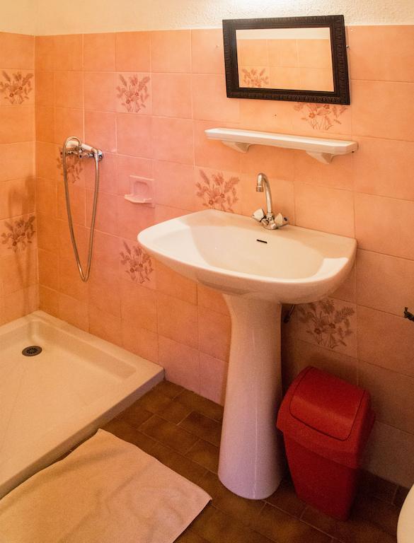 Chamborigaud Chez Veronique Bed & Breakfast エクステリア 写真