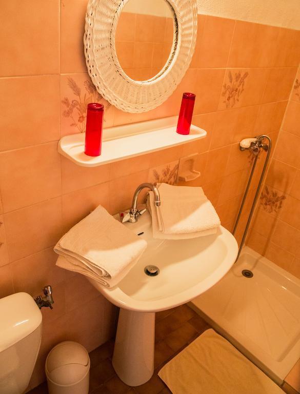 Chamborigaud Chez Veronique Bed & Breakfast エクステリア 写真